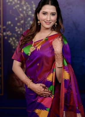 Purple temple border, zari work soft silk saree with blouse 2