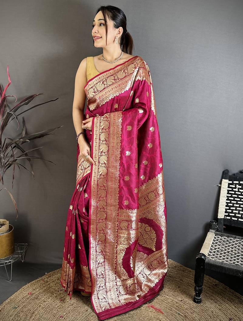 Dark pink floral, zari woven banarasi silk saree with blouse