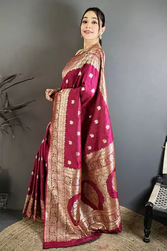 Dark pink floral, zari woven banarasi silk saree with blouse