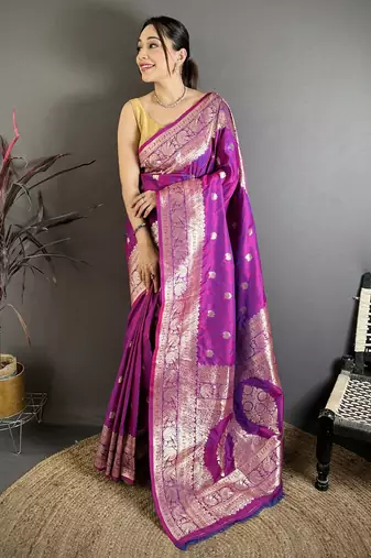 Magenta floral, zari woven banarasi silk saree with blouse