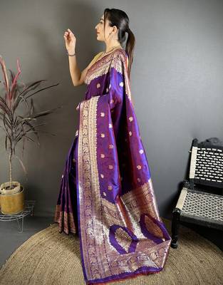 Purple floral zari woven banarasi silk blend saree with blouse 4