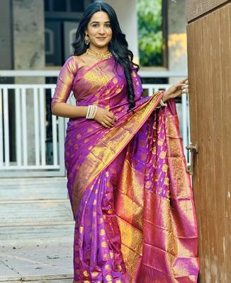 Purple floral zari woven banarasi silk blend saree with blouse 3
