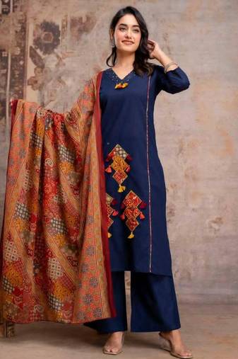 Straight cotton printed embroiderd kurta pant and dupatta set