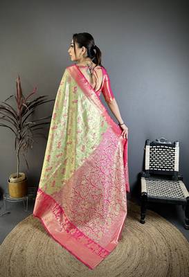 Green floral paisely zari woven banarasi silk blend saree with blouse 5