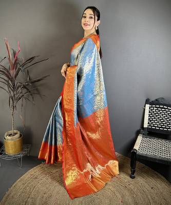 Sky blue floral zari woven kanchipuram silk blend saree with blouse 4
