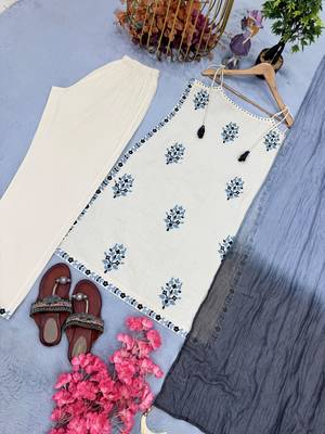 White straight kurta set with dupatta 2