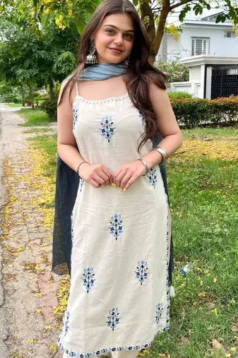 White straight kurta set with dupatta