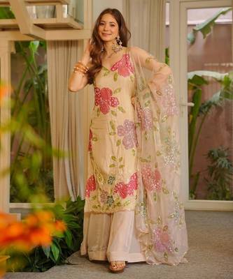 Light -peach embroidered sharara set 1
