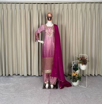 Mauve silk kurta set with dupatta 4