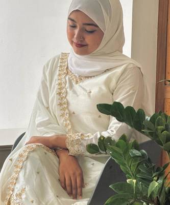 White silk embroidered salwar kameez 4