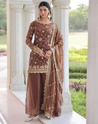 Brown floral embroidered salwar kameez 3