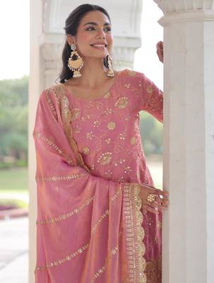 Pink embroidered festive suit 4