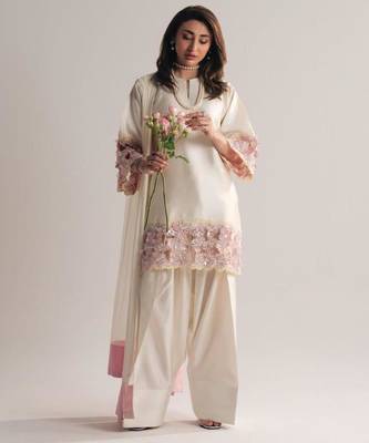 Off white FLORAL EMBELLISHED FARSHI SALWAR KAMEEZ 3