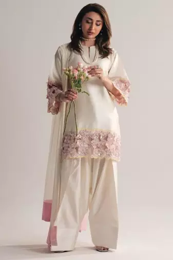 Off white FLORAL EMBELLISHED FARSHI SALWAR KAMEEZ