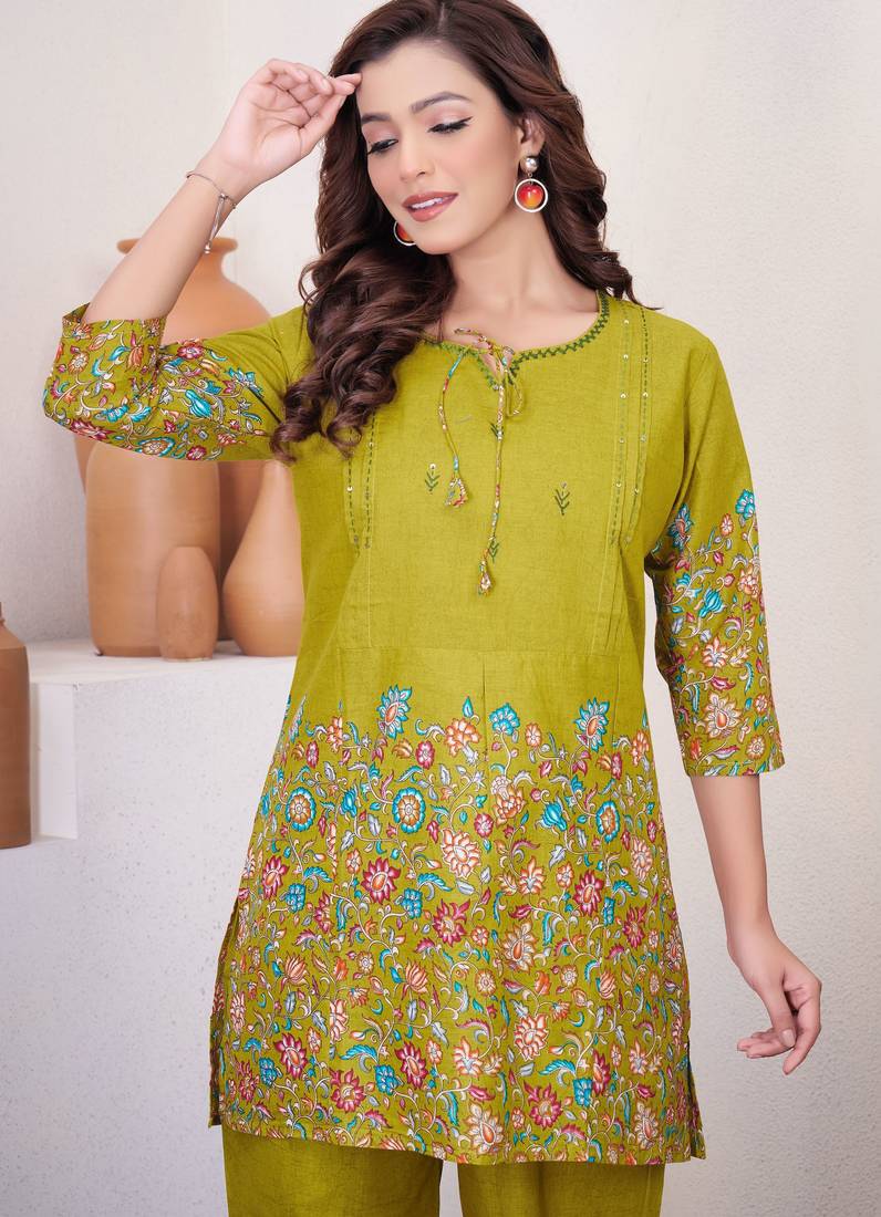 Green floral printed cotton classic co ord set