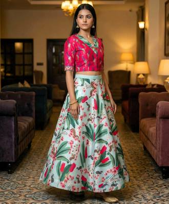 Multicolour Semistitched Croptop Choli With Unstitched Blouse 3