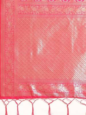 Women   s Jacquard Silk Rich Zari Woven Saree With Unstitched Blouse Piece  5