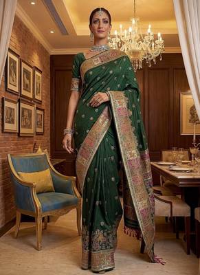 Dark Green Color Foliate Pattern,Zari And Shikaragh Zal Work Pashmina Silk Saree 4