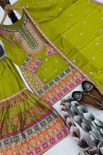 Green art silk mirror readymade suits