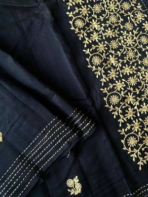 Black matka silk saree with all over designer embroidery 2