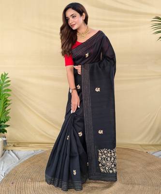 Black matka silk saree with all over designer embroidery 3