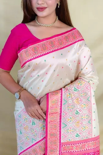 Ivory soft silk saree with multithread zari contrast border and pallu