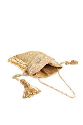 Rooh gold georgette handcrafted potli 4