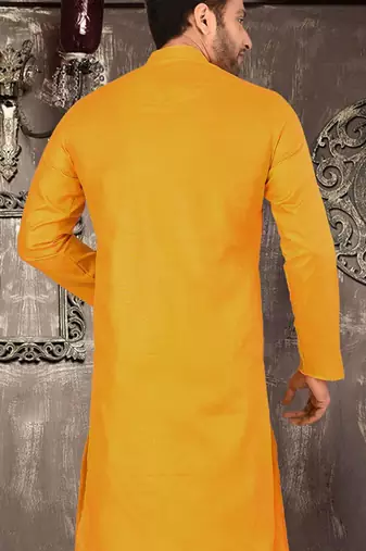 Yellow cotton kurta with pattern work and fancy button