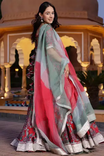 Floral printed semi-stitched cotton lehenga & unstitched blouse with dupatta