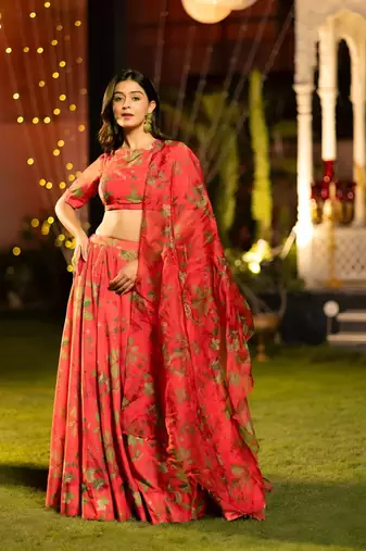 semi stitched lehenga choli with unstitched blouse & orgenza dupatta
