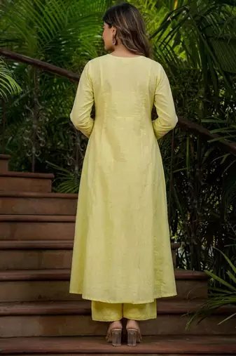 Yellow chanderi silk heavy thread embroidery work kurta pant set