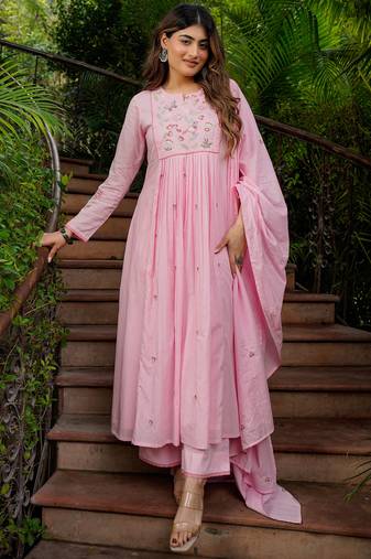 Pink chanderi silk heavy thread embroidery work kurta pant set