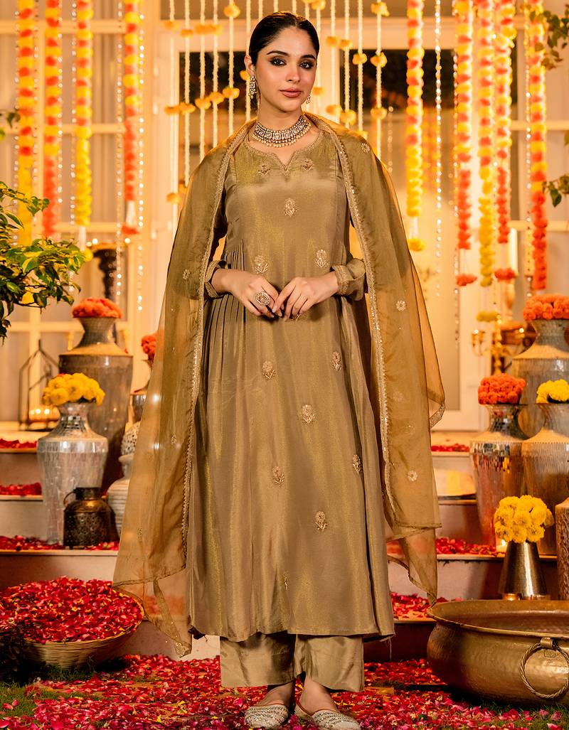 Gold simmer chanderi heavy thread embroidery work kurta pant set