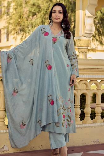 Ocean mist chanderi silk heavy thread embroidery work kurta pant set