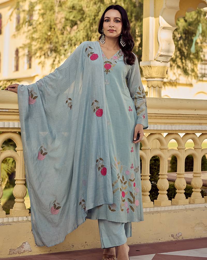 Ocean mist chanderi silk heavy thread embroidery work kurta pant set
