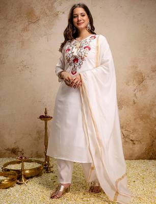 White roman heavy thread embroidery work kurta pant set 2