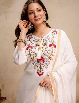 White roman heavy thread embroidery work kurta pant set 4