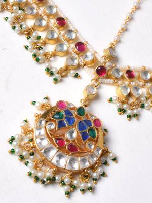 Gold supraja kundan mathapatti 3