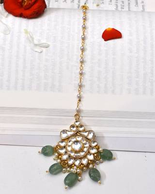 Gold chandasri kundan maangtikka (mint green) 2