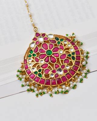 Gold gayatri kundan maangtikka 2