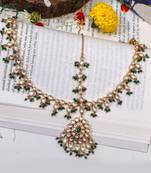 Gold jasmin polki mathapatti