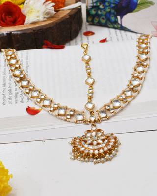 Gold jiya kundan mathapatti 1