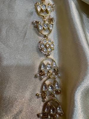 Gold hiral kundan mathapatti 3