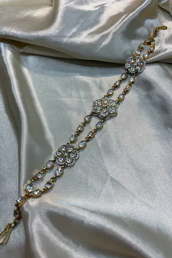 Gold bhavna kundan mathapatti