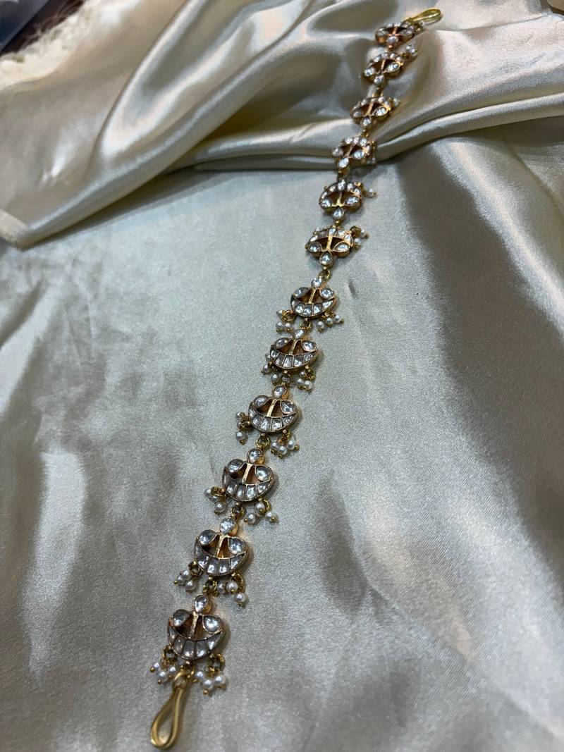 Gold brinda kundan mathapatti