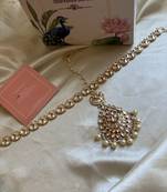 Gold aavanthi polki mathapatti