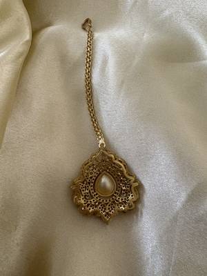 Gold faina  polki maangtikka 5