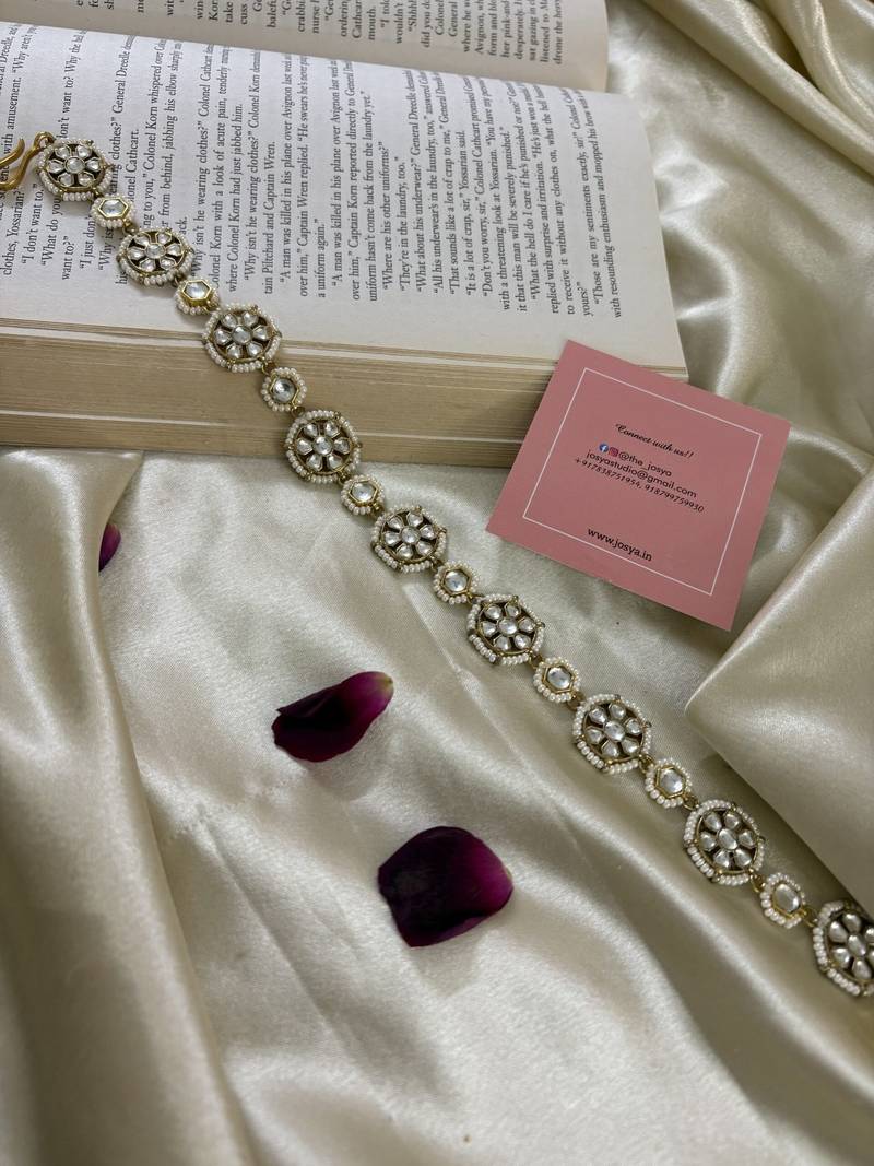 Gold meera kundan mathapatti