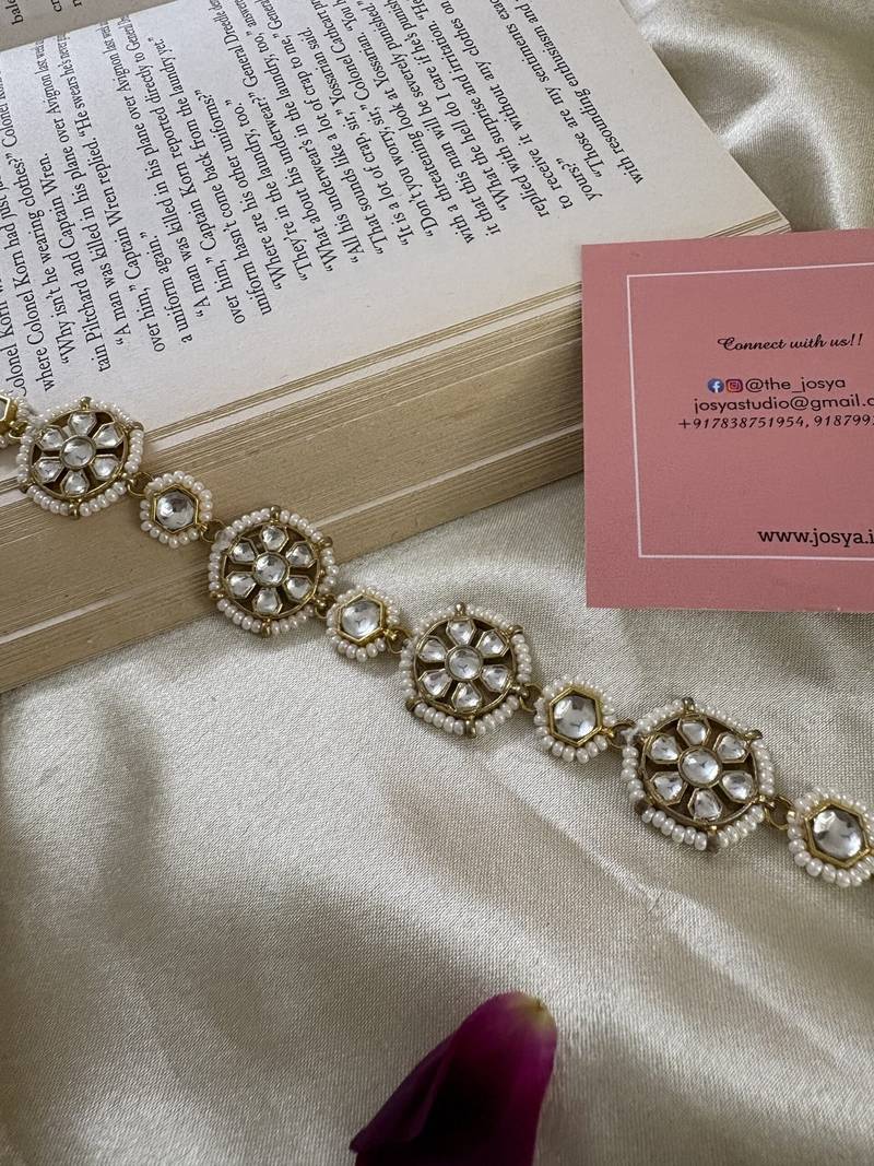 Gold meera kundan mathapatti