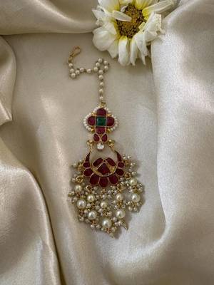 Gold juhi kundan maangtikka 1